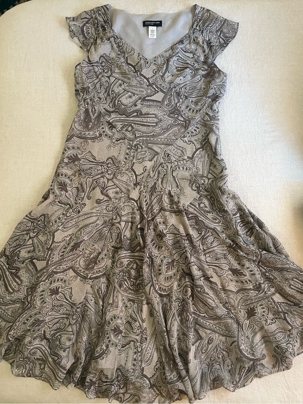 Jones New York 100% Silk Paisley Maxi Dress Size 14